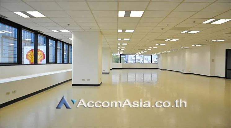 unit Office space For Rent in Ratchadaphisek, Bangkok  near MRT Ratchadaphisek (AA13770)